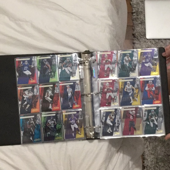 Basic Absolute Football Cards (includes case) - Picture 5 of 8
